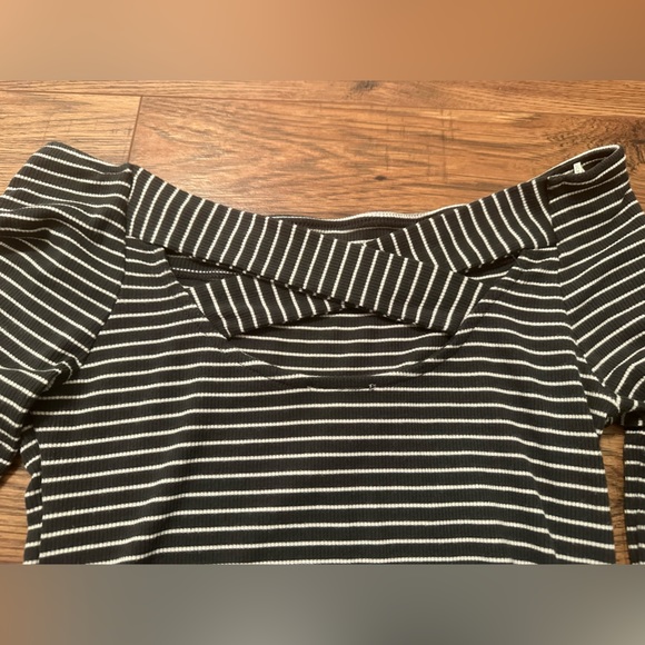 Lucky Brand Top - Picture 4 of 5